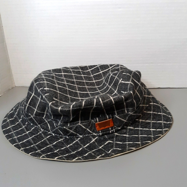 Levi Hat